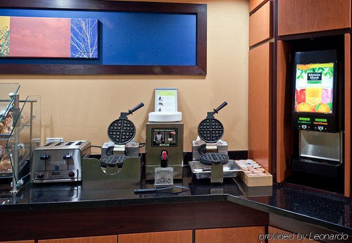 Fairfield Inn & Suites By Marriott Tallahassee Central Restaurante foto